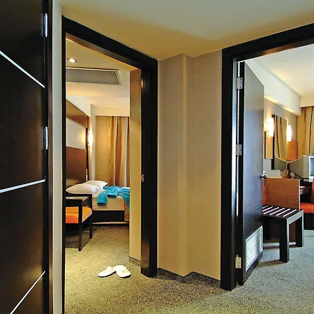 Hotell Mc Arancia 5*
