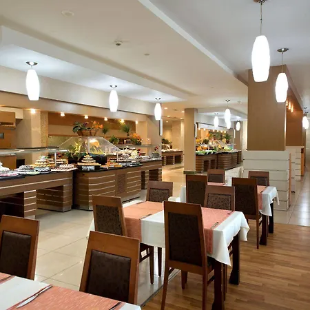 Mc Arancia Hotell 5*